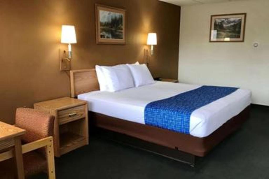 Travelodge By Wyndham Powell מראה חיצוני תמונה