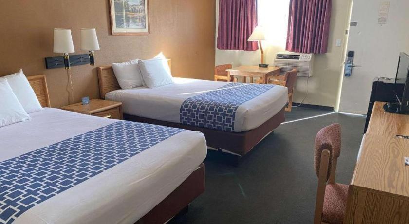Travelodge By Wyndham Powell מראה חיצוני תמונה